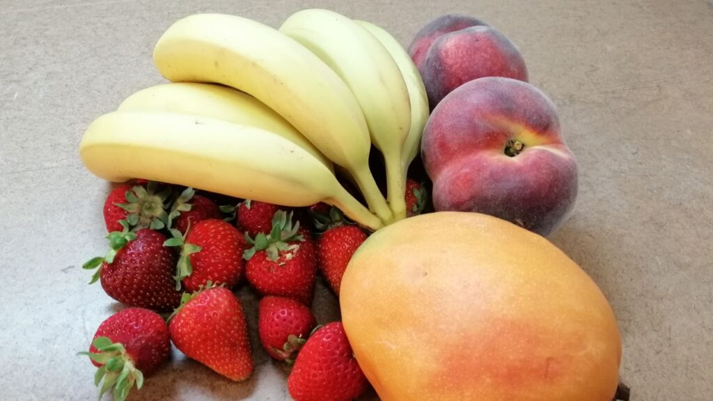 Alt: Com fer batuts de fruita a casa