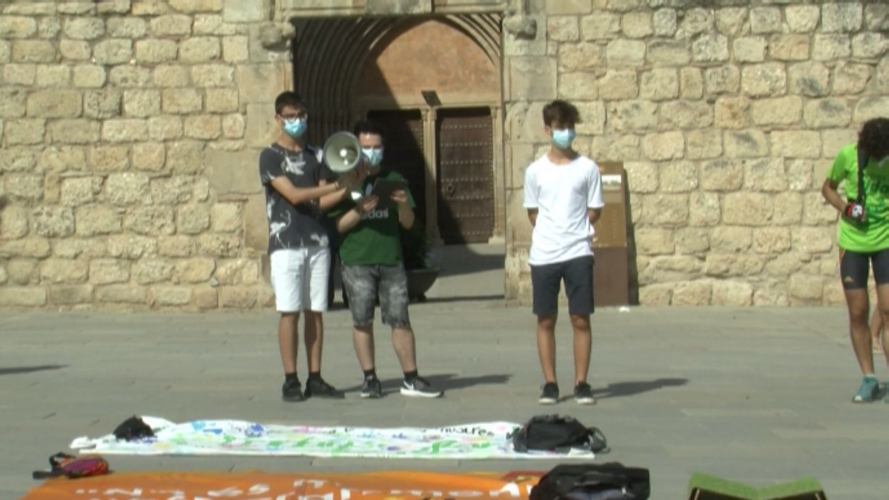 Fridays for Future Sant Cugat recupera la seva presència als carrers després de la pandèmia