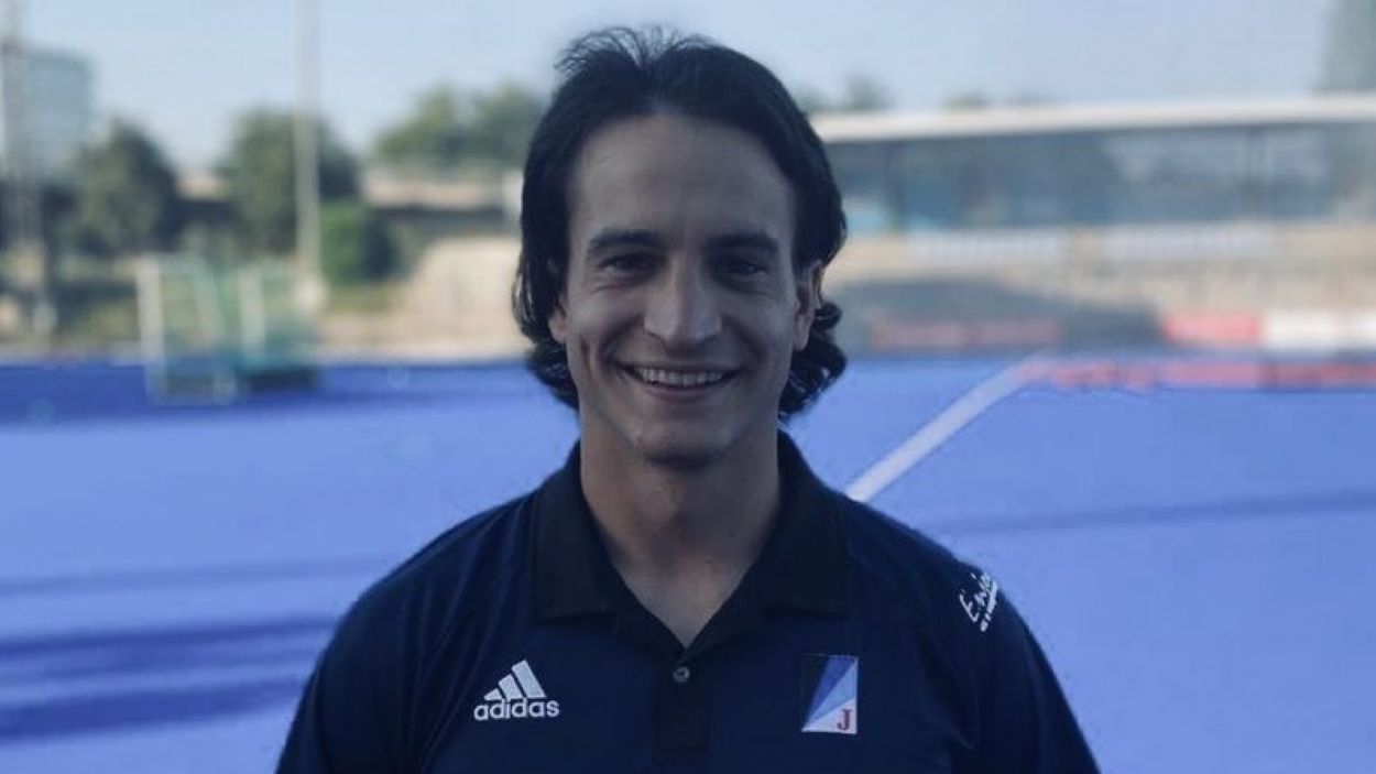 El Junior encarrila la confecció de la plantilla amb l'arribada de l'egarenc Jordi Farrés