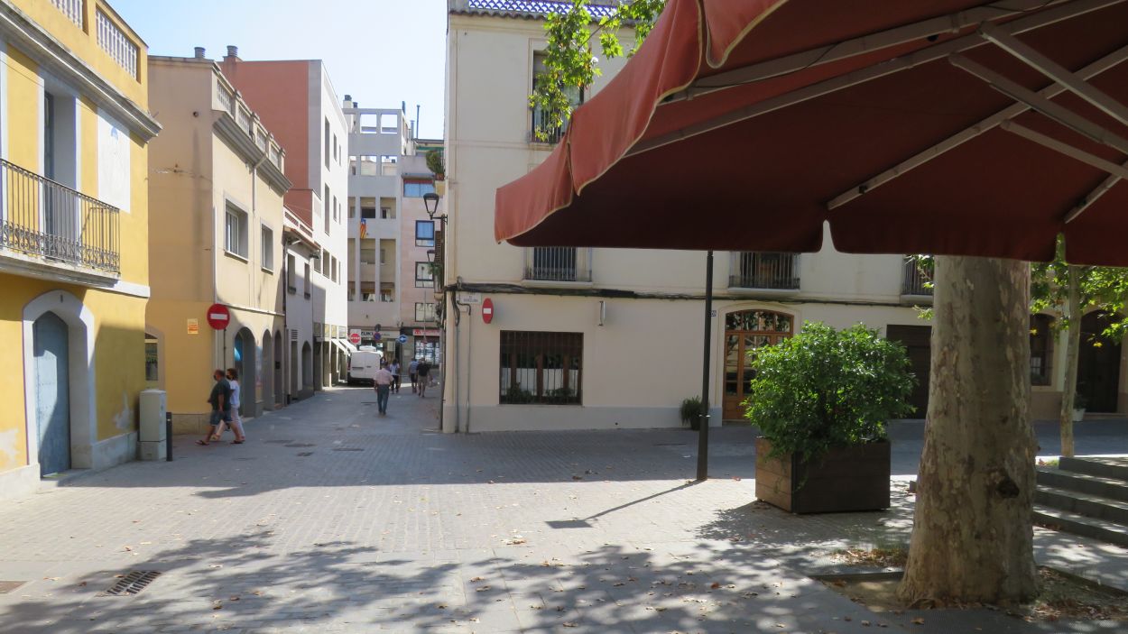 Queixes per les restriccions d'accés a la plaça de Barcelona