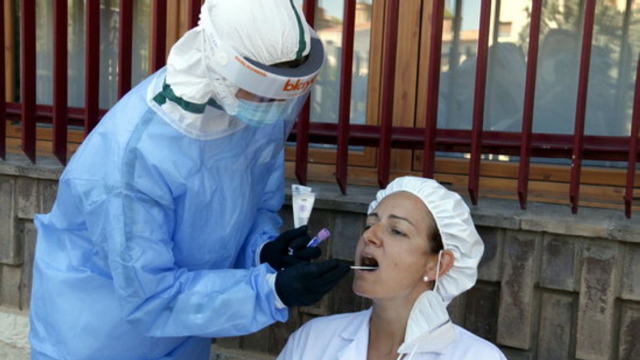 Què he de fer si sóc un contacte estret?