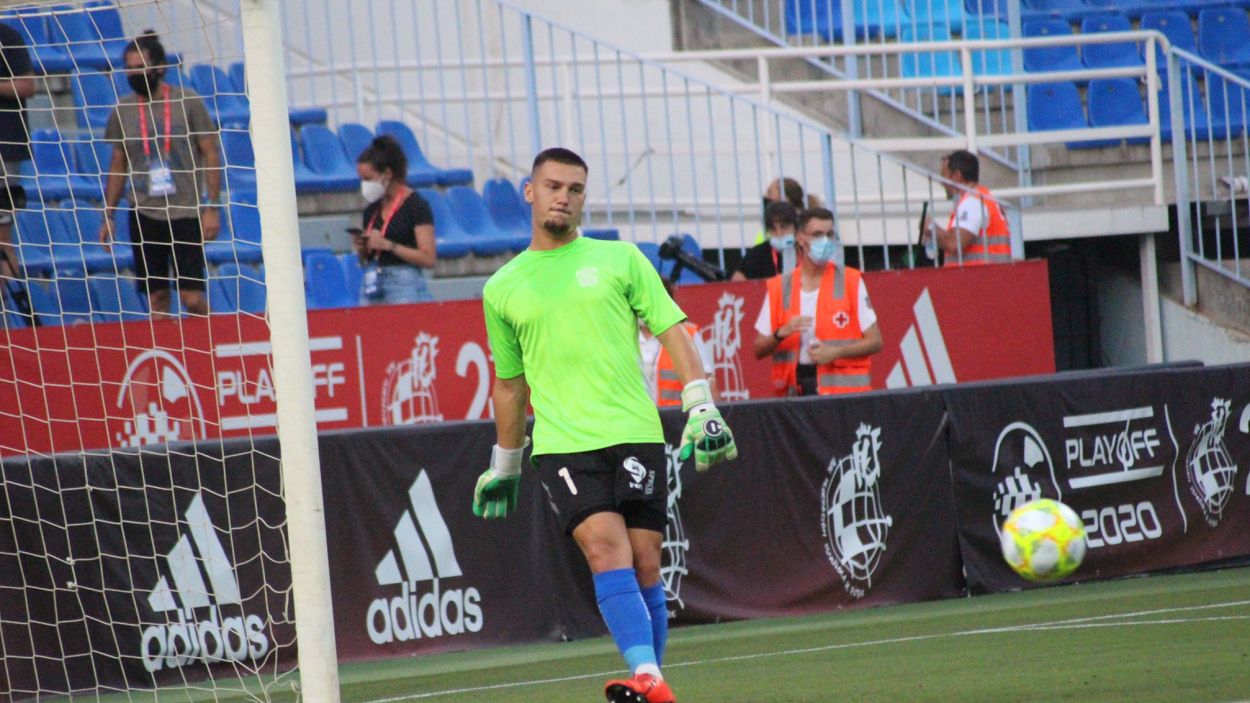 El Cornellà, de Ramon Juan, es queda a un pas de l'ascens a la Segona Divisió