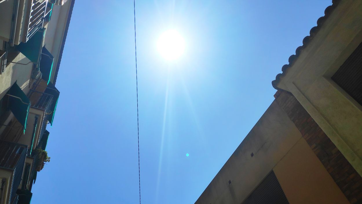 Avís de perill de calor a Sant Cugat aquest divendres