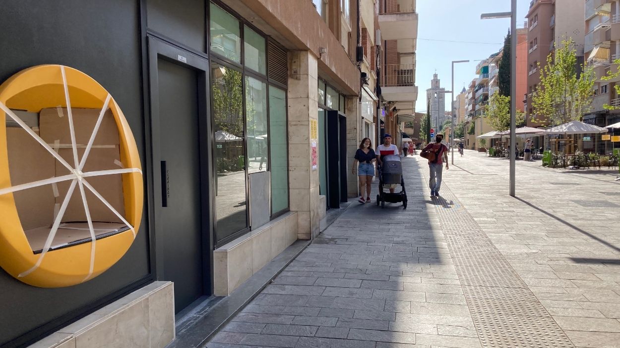 L'associació de veïns del barri del Monestir-Sant Francesc demanen més oficines bancàries a la zona