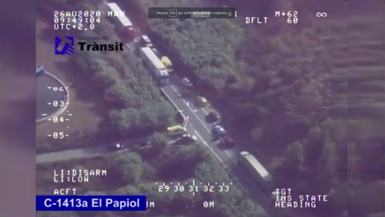 Cues quilomètriques entre Sant Cugat i el Papiol a causa d'un accident