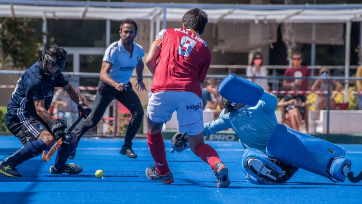L'equip masculí del Junior vol sumar el primer triomf a la lliga davant el CD Terrassa