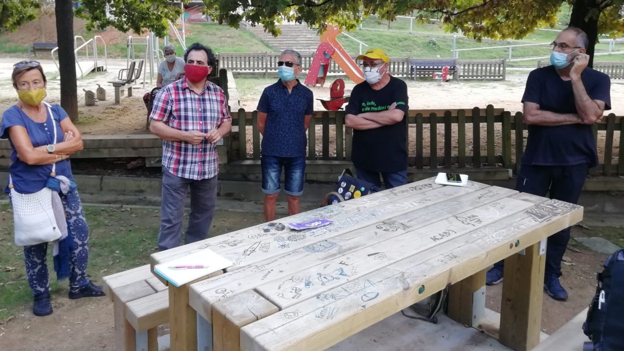 Veïns de la Floresta i les Planes exigeixen una resposta sobre la reobertura dels seus centres sanitaris