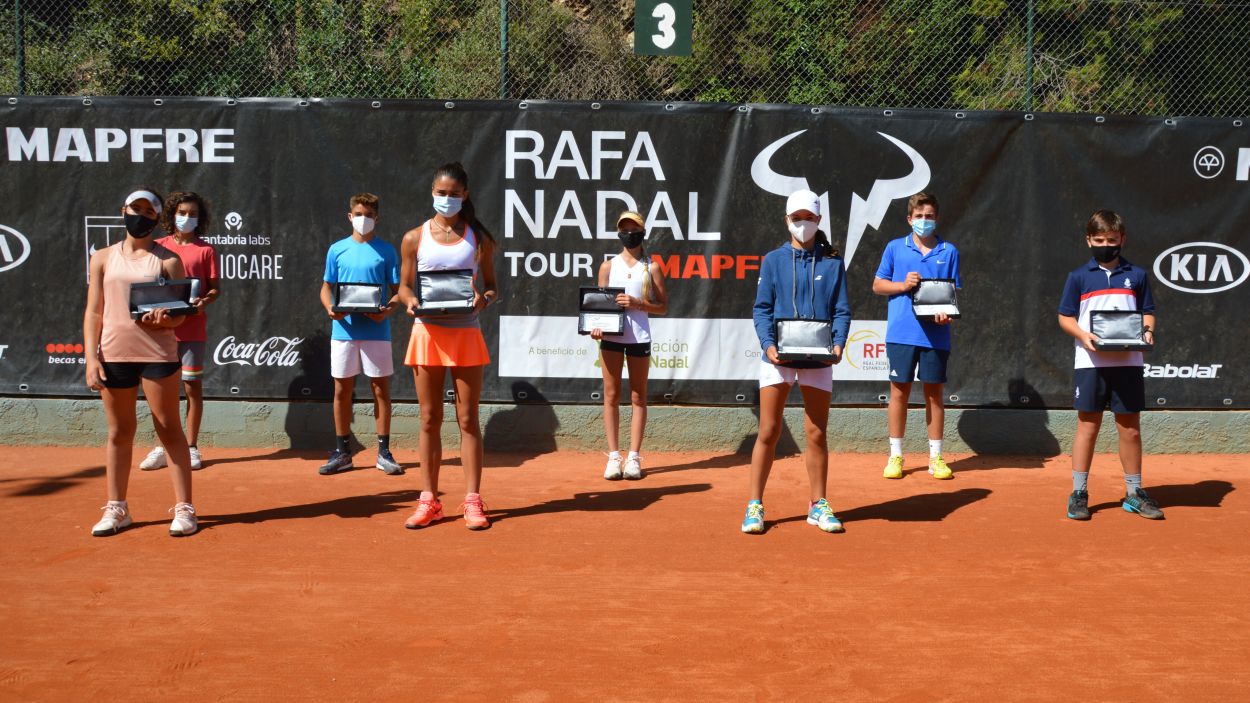 Més de 400 tennistes han disputat el torneig Rafa Nadal al Club Esportiu Valldoreix
