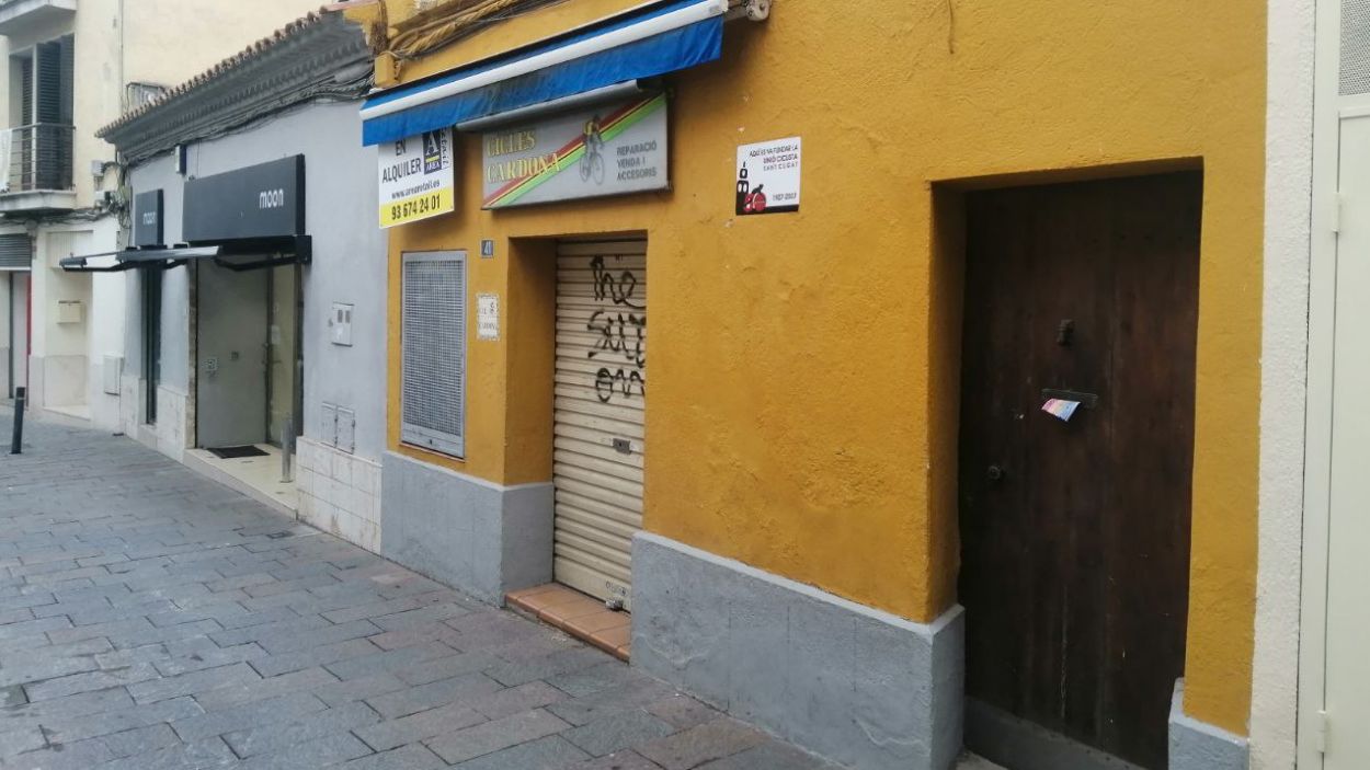 Cicles Cardona, punt final a 70 anys a peu de carrer