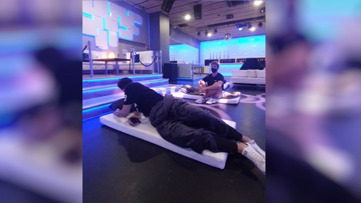 El 'patiment extrem' de la restauració i l'oci nocturn de Sant Cugat