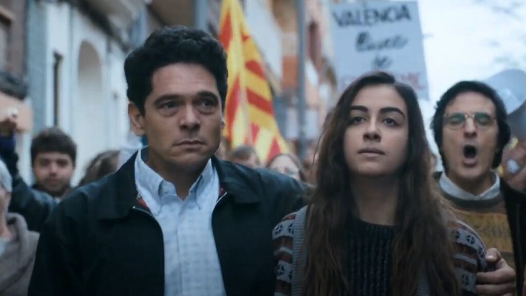 Alt: Entitats independentistes commemoren l'1-O a Sant Cugat amb la projecció de 'La mort de Guillem'