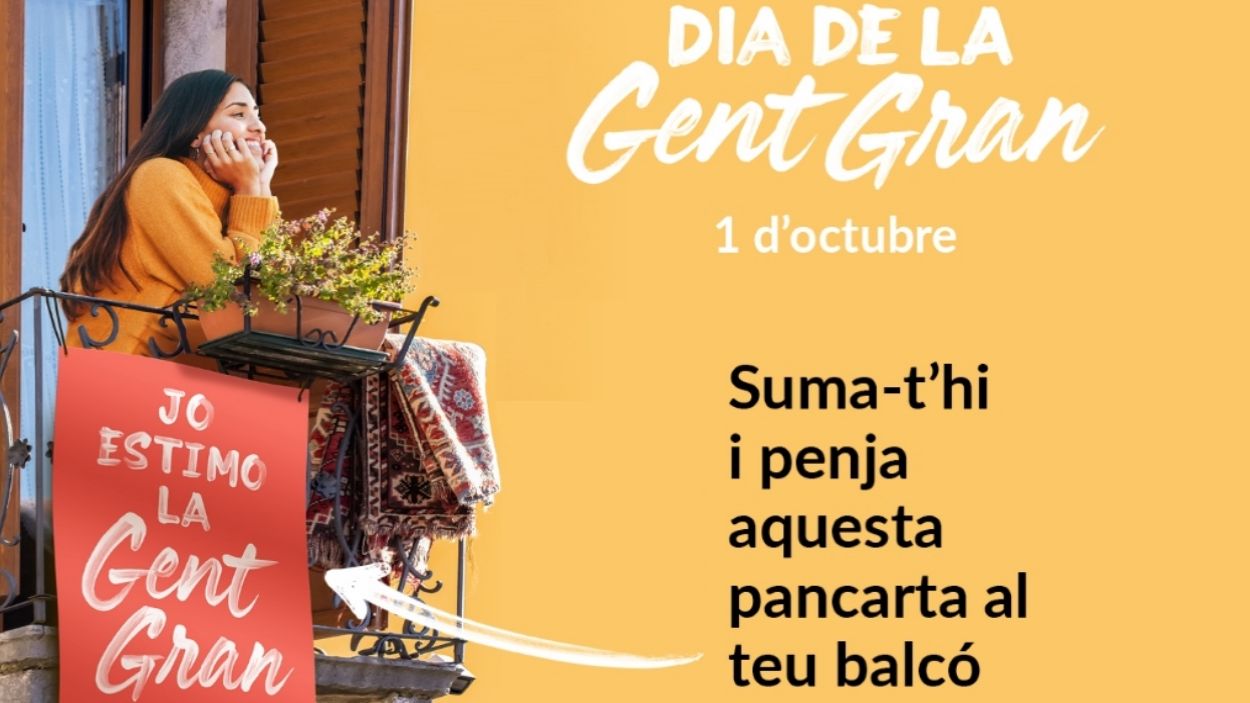 Repartiment de pancartes per al Dia de la Gent Gran