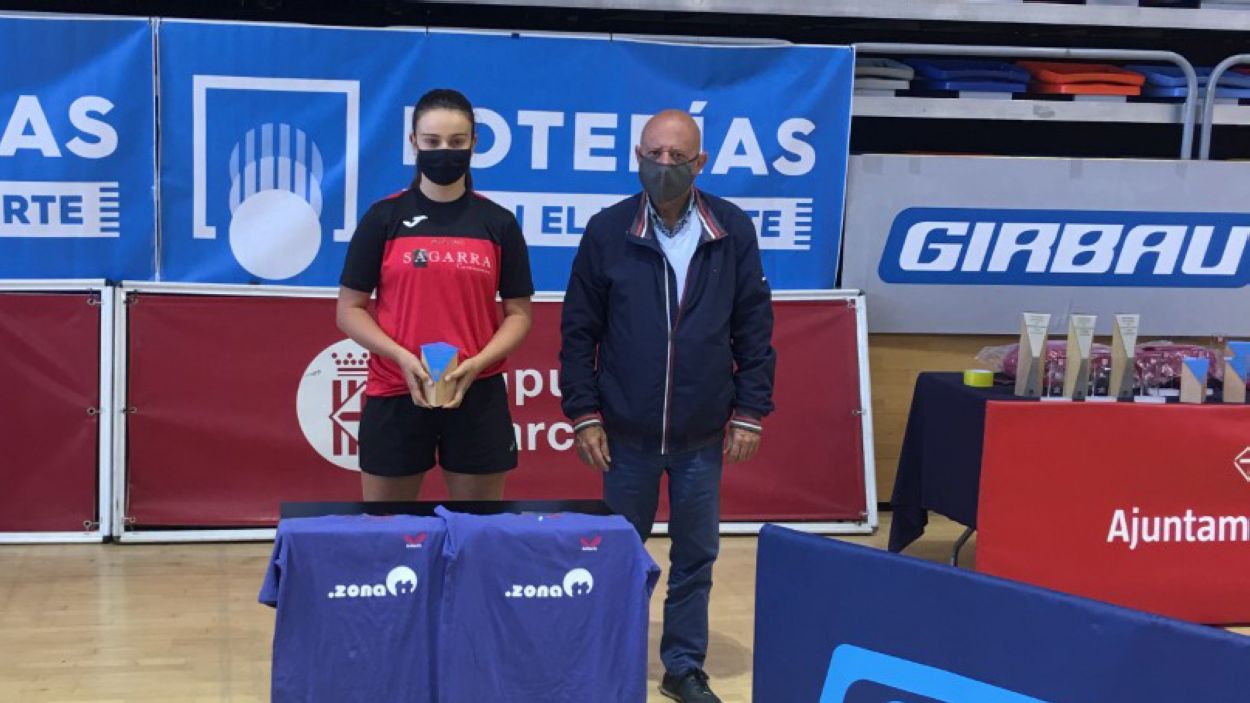 Laia Munné i Àlex Moreno guanyen l'Open Internacional de Vic de tennis taula