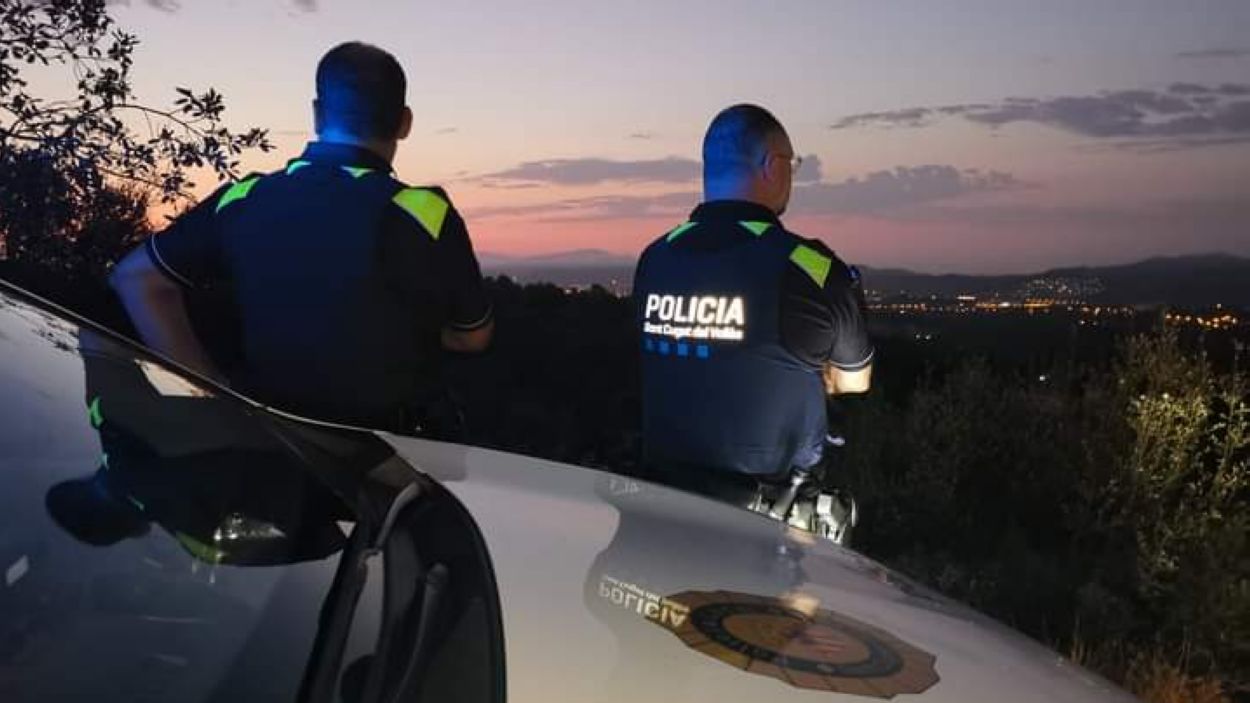 La Fiscalia demana 4,5 anys de presó per a un home detingut a Sant Cugat que portava 13 grams de marihuana i una pistola simulada