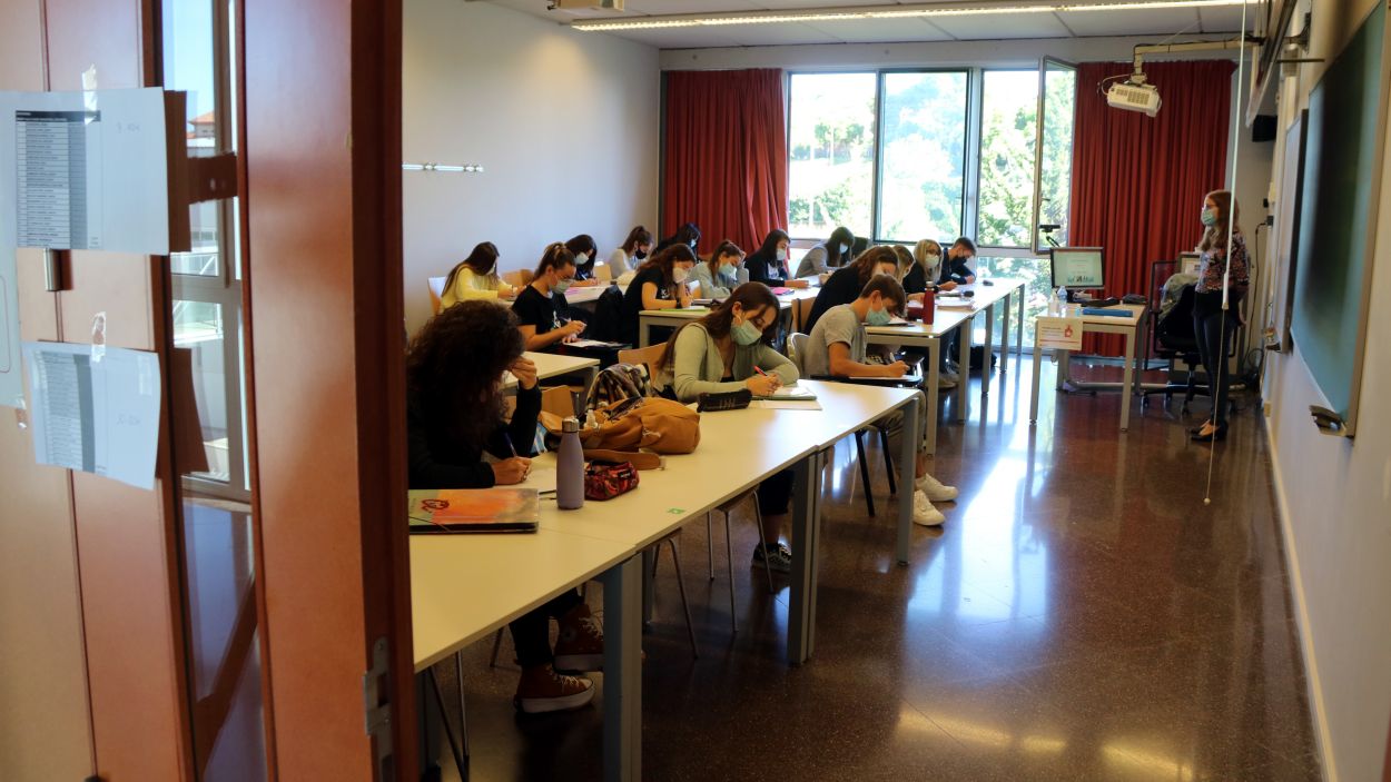 Les universitats catalanes faran les classes teòriques de forma telemàtica a partir d'aquest dijous