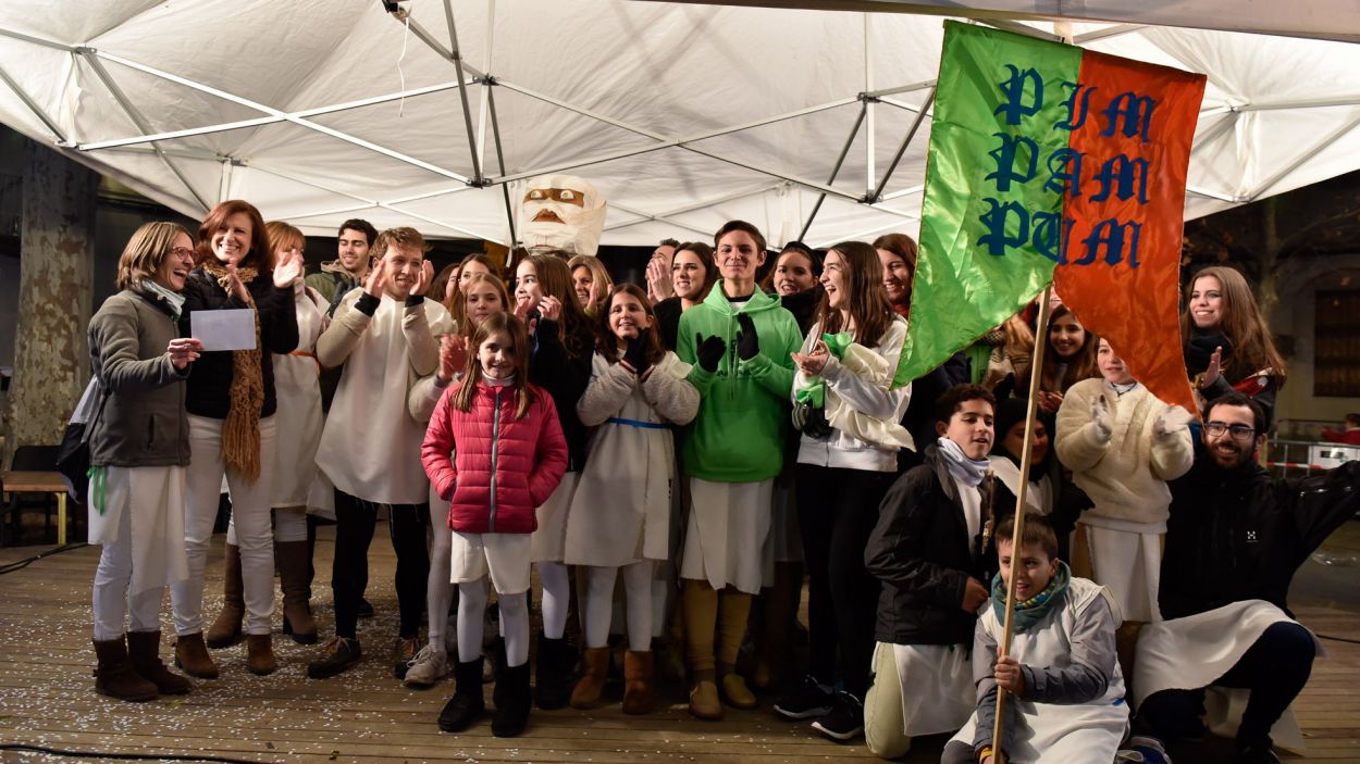 Pim Pam Pum plega per manca de relleu