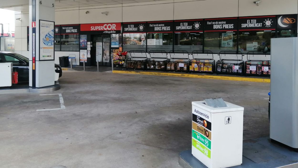 Aquests són els comerços de Sant Cugat afectats per l'obligació de tancar de 22 a 7 hores