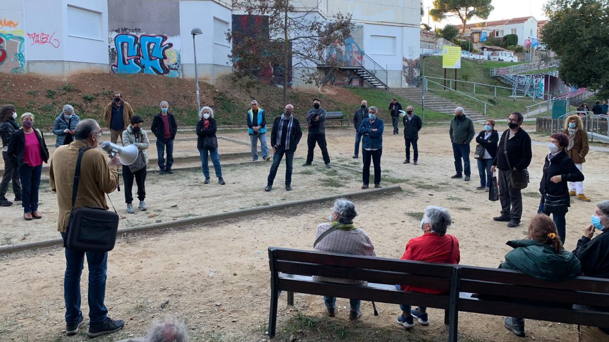 Marea Blanca i la Plataforma de Pensionistes de Sant Cugat s'uneixen per defensar una salut participada