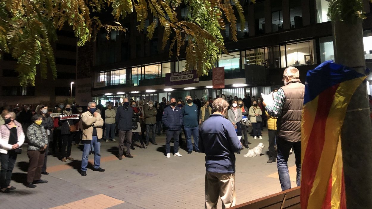 Ingla rebutja el discurs 