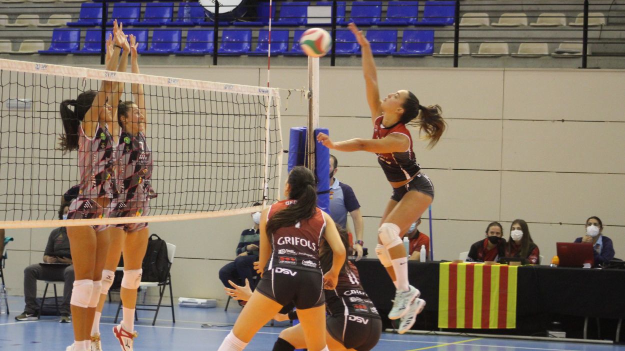 El DSV-Volei Sant Cugat vol tornar a guanyar en partit intersetmanal aquest dimecres