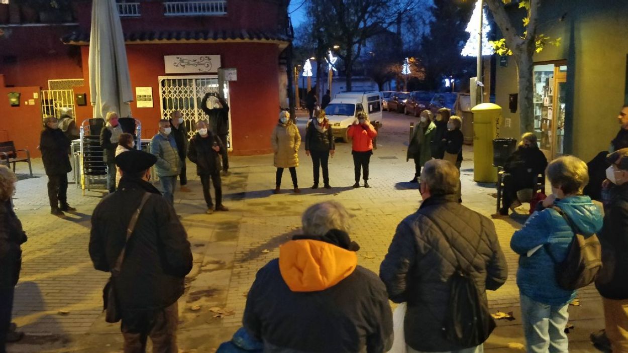 El moviment veïnal per la reobertura dels consultoris de la Floresta i les Planes es conjura per intensificar les reivindicacions