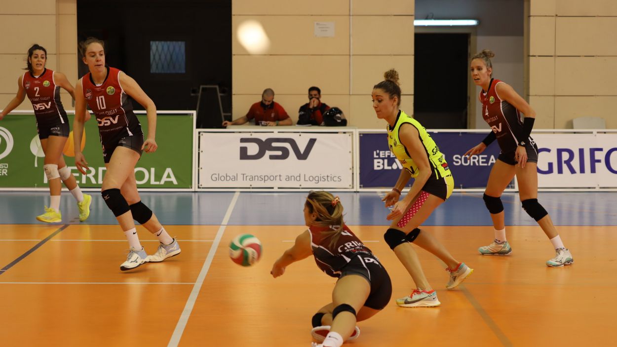 El DSV-Volei Sant Cugat vo fer-se fort a casa davant el tercer classificat, el Kiele