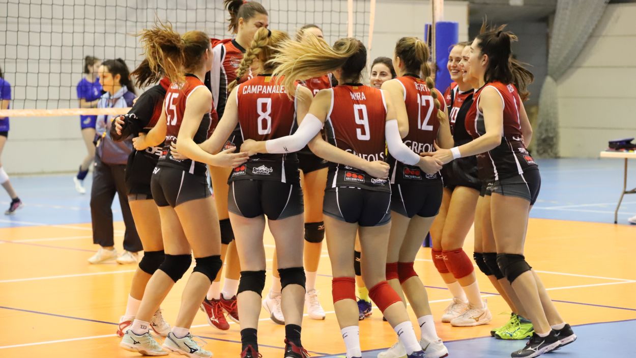 El segon equip del DSV Voleibol Sant Cugat acaba l'any líder