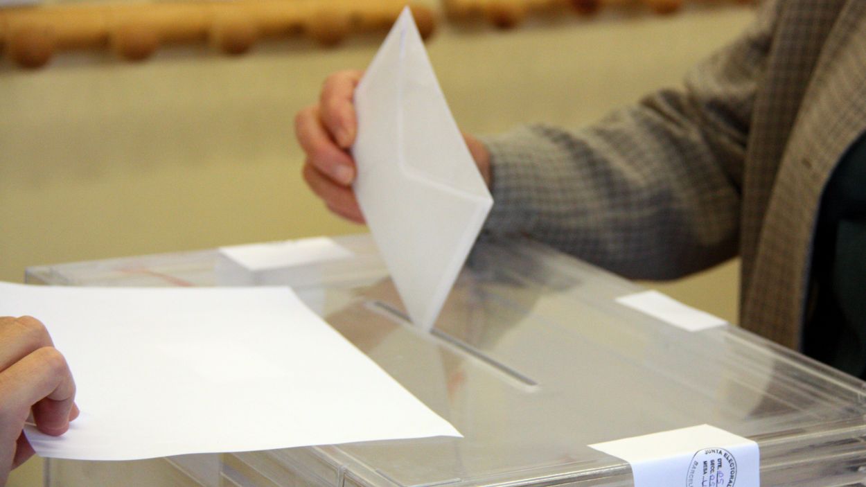 S'obre el termini de sol·licitud del vot per correu per les eleccions al Parlament del 14-F