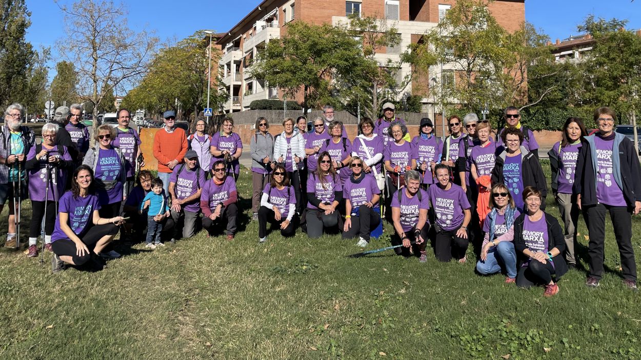 El color lila tenyeix Sant Cugat contra l'alzheimer