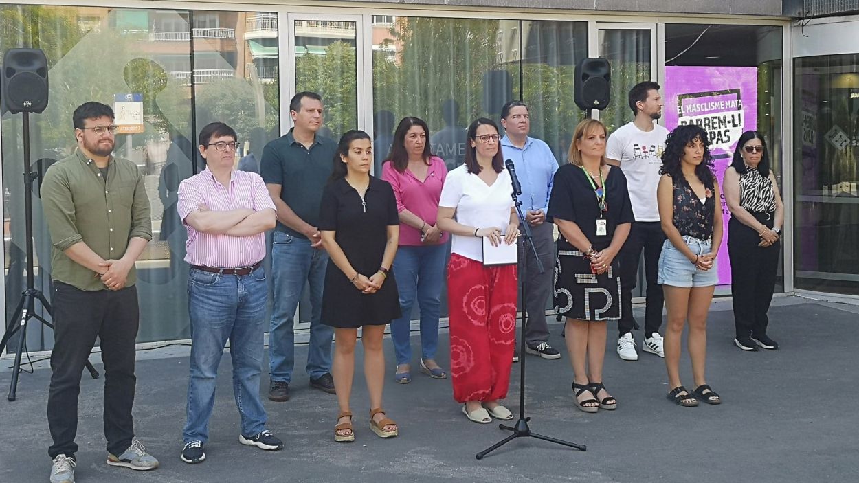 Sant Cugat mostra el seu condol pel feminicidi de Cistella