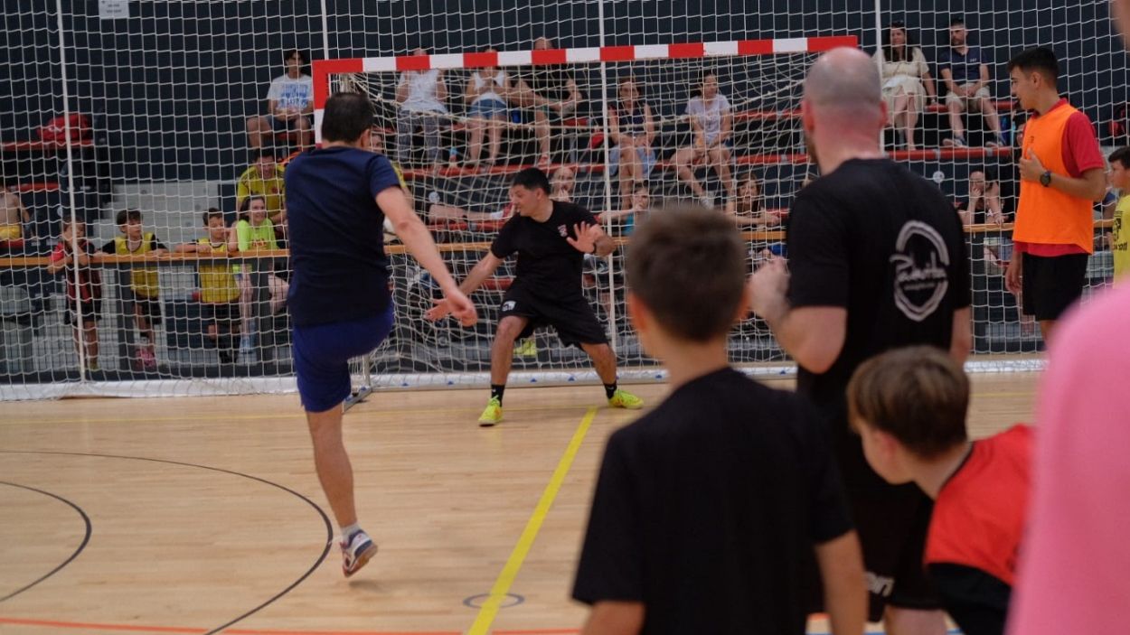 El Futbol Sala Sant Cugat celebra el seu primer Dia del Soci per generar més germanor