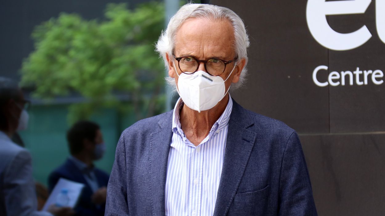 Grifols, Clotet i Mitjà assajaran un medicament que podria proporcionar immunitat immediata