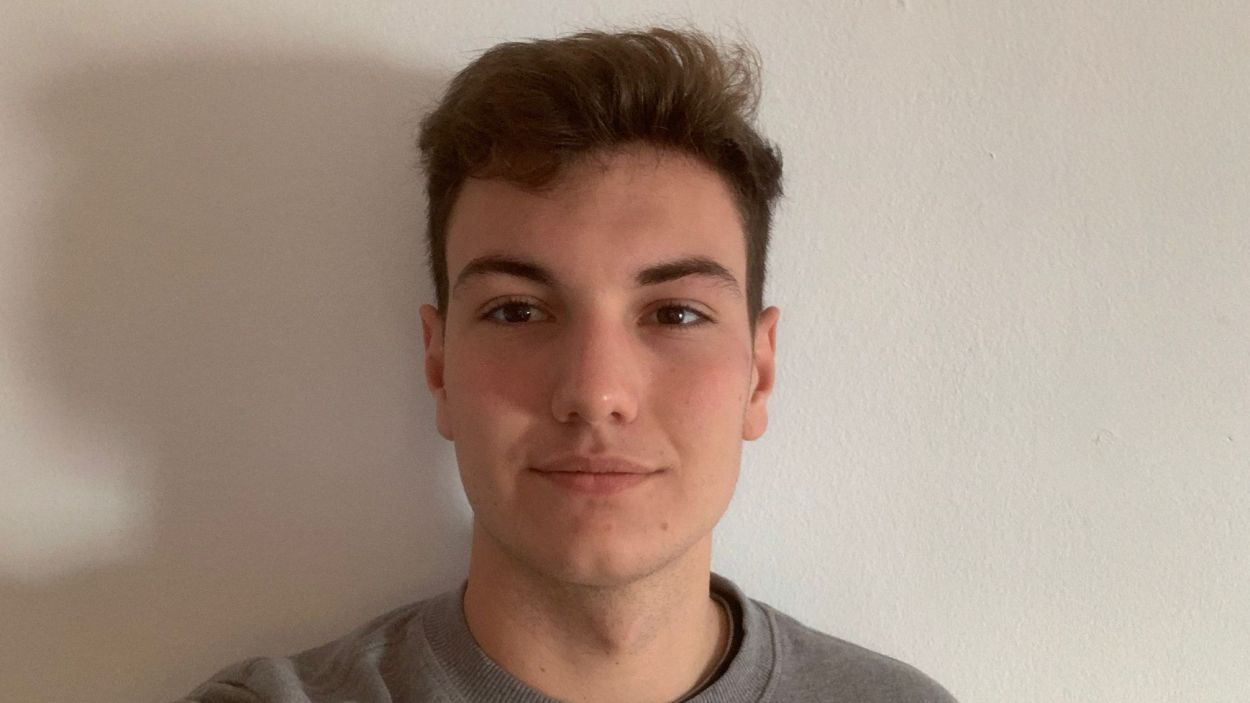 Un tiktoker santcugatenc s'ofereix a impulsar el comerç local