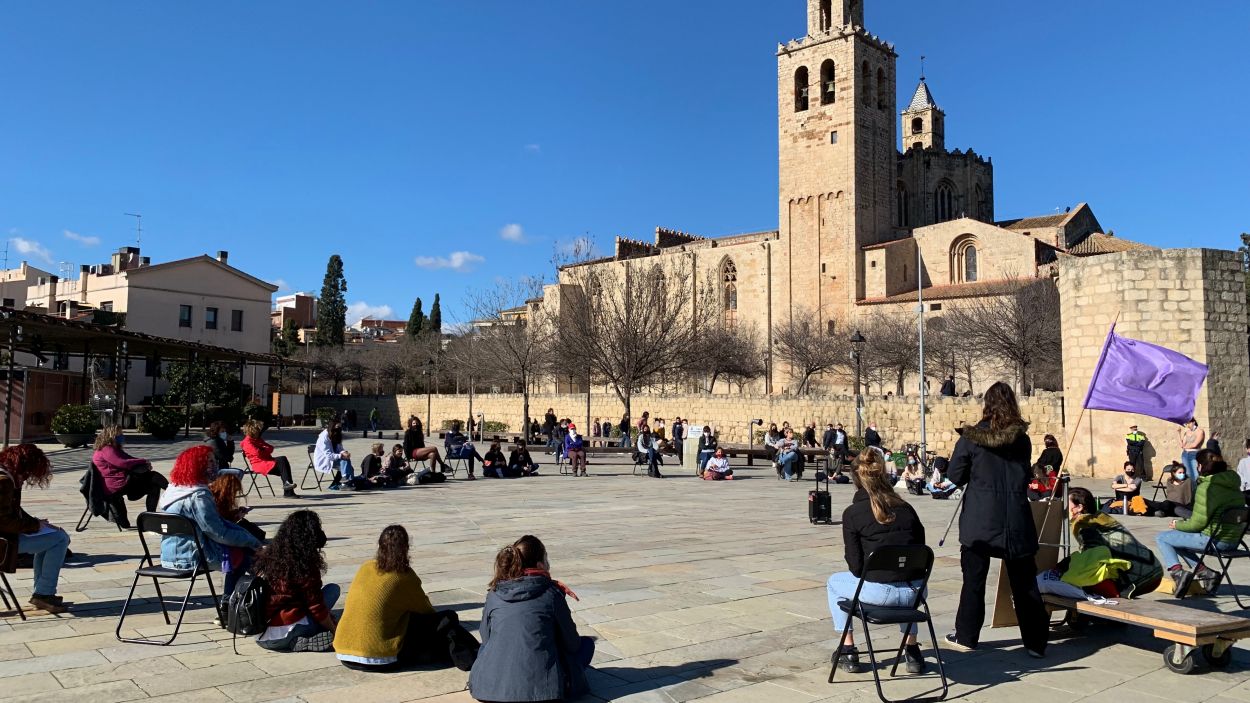 El 8-M comença a caminar a Sant Cugat amb la primera assemblea del comitè