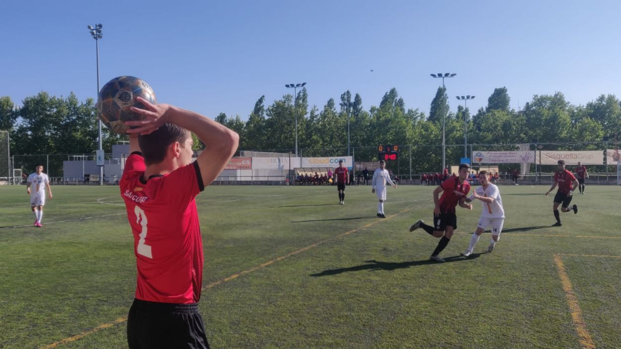 El SantCu trenca la mala dinàmica amb una golejada d'escàndol davant el Parets