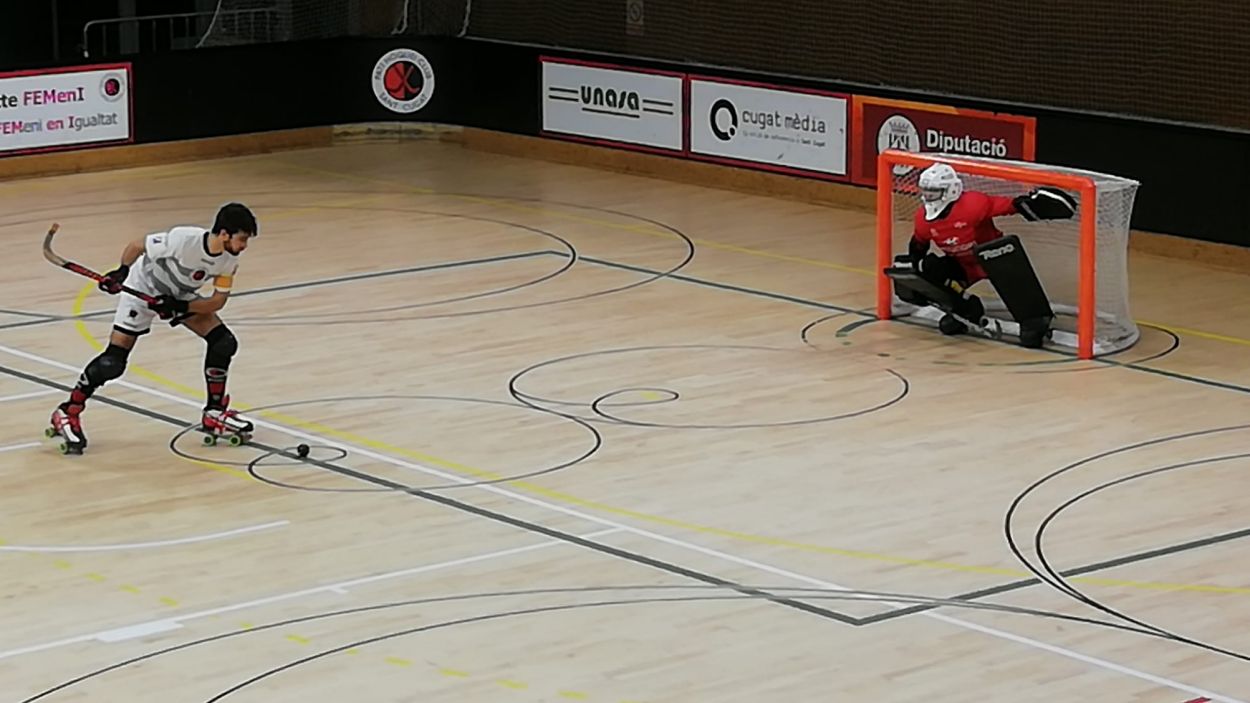 El Patí Hoquei Club Sant Cugat masculí encara somia amb l'ascens