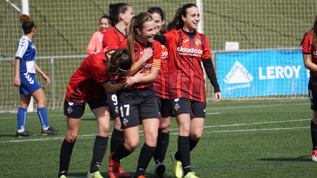 El SantCu femení torna a la competició amb una victòria davant el CE Sabadell