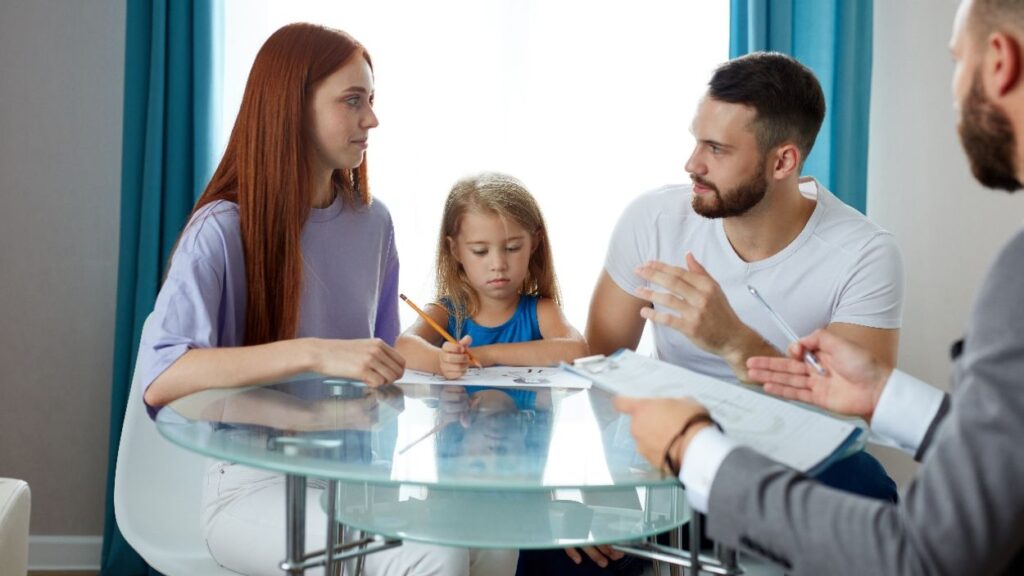 Alt: Acompanyar als fills i filles en el divorci