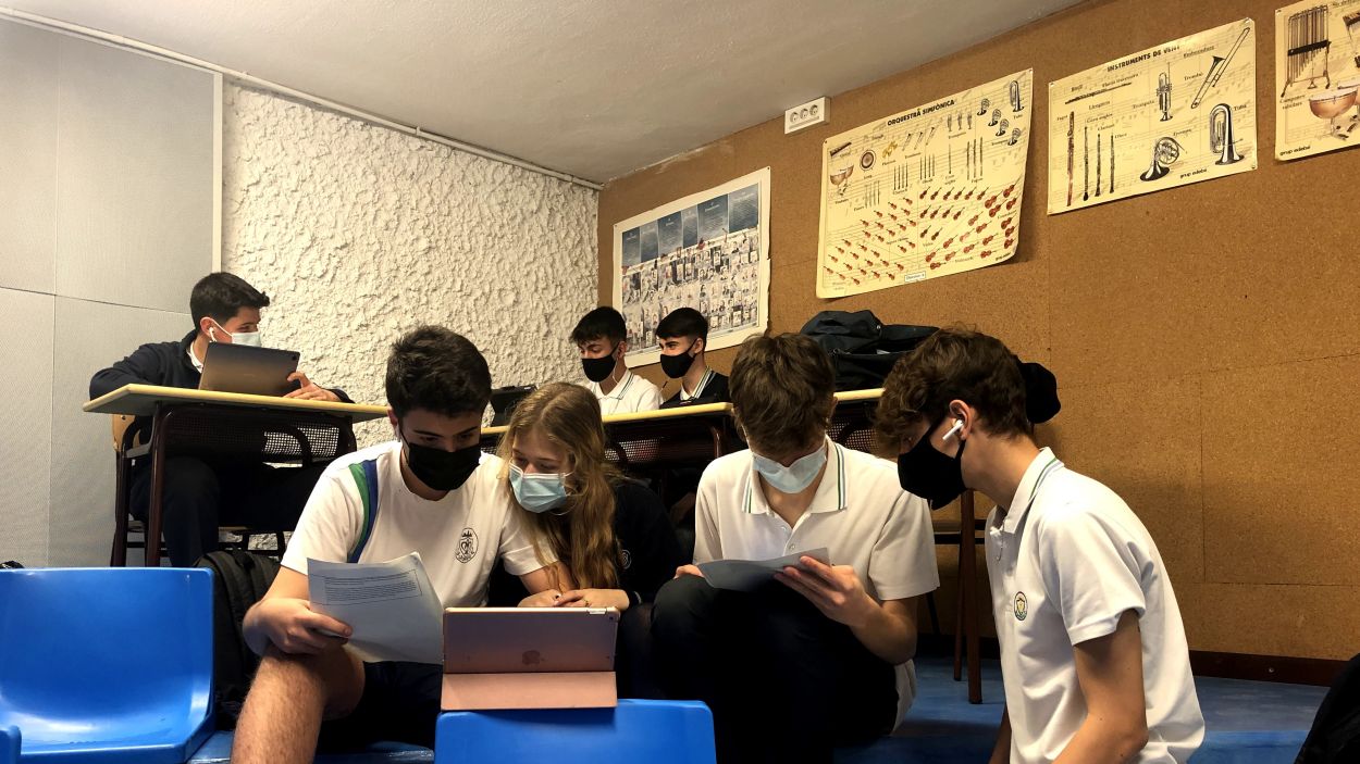 Posa't al dia amb un podcast creat per joves santcugatencs