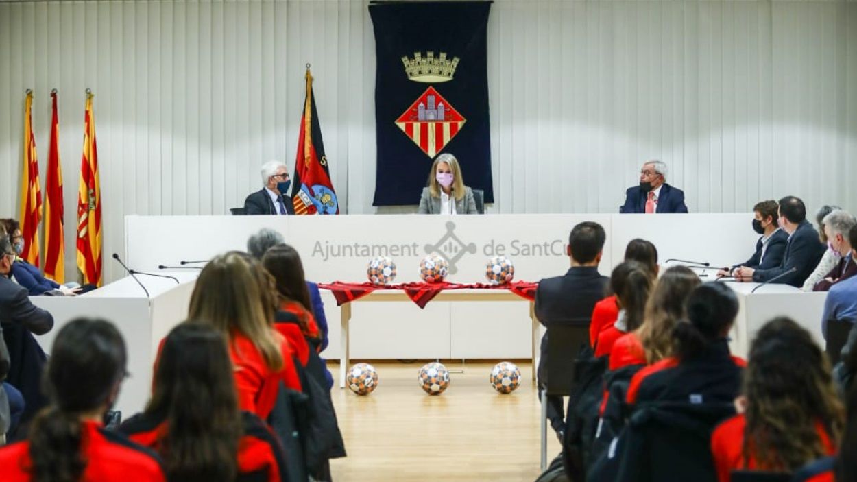 El primer Santcu femení, 