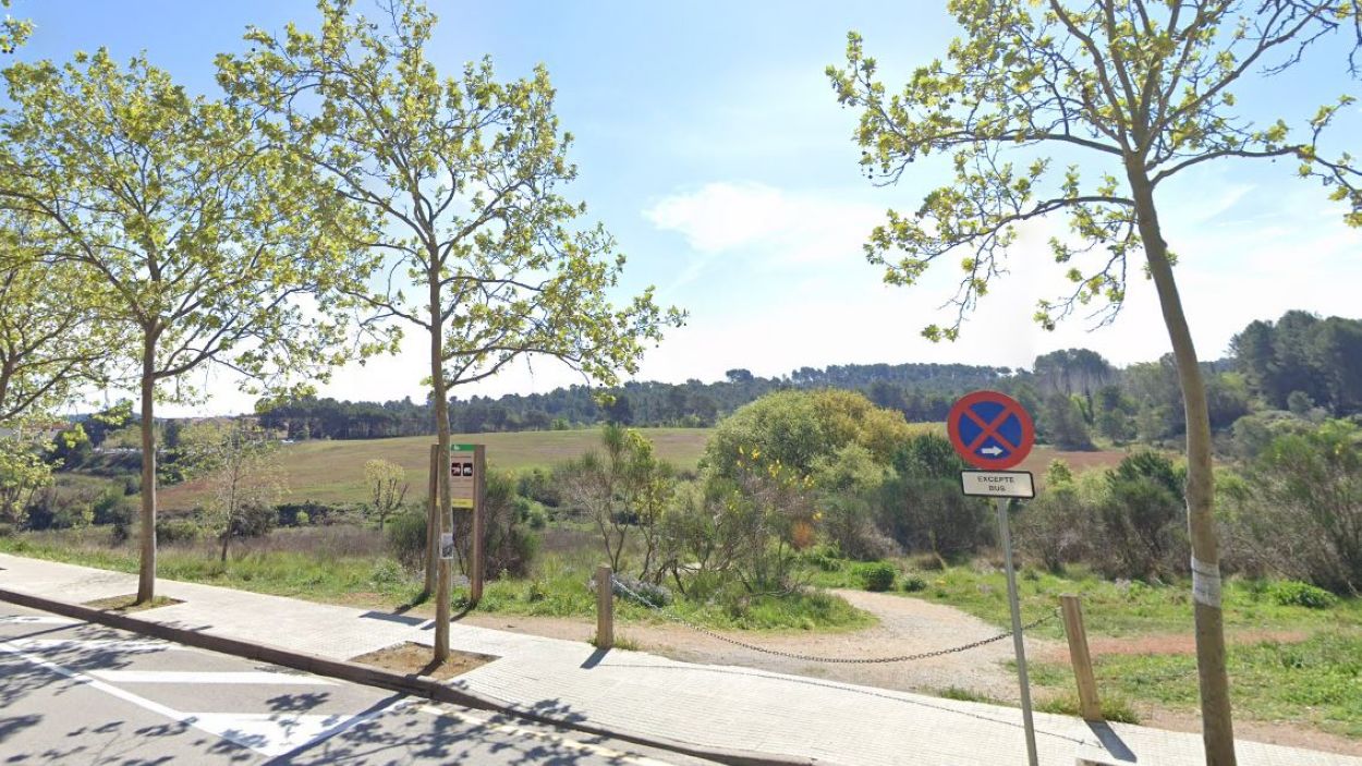 L'Ajuntament es fa càrrec dels terrenys de l'entorn de l'escola l'Avenç per millorar-ne l'accés a peu i en bicicleta