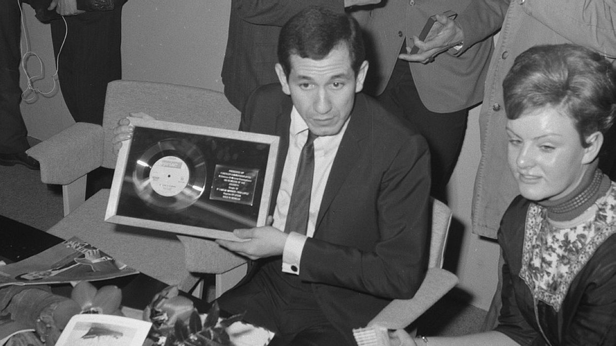 El 'Cinema a la Xarxa' homenatja el cantant i actor Trini López