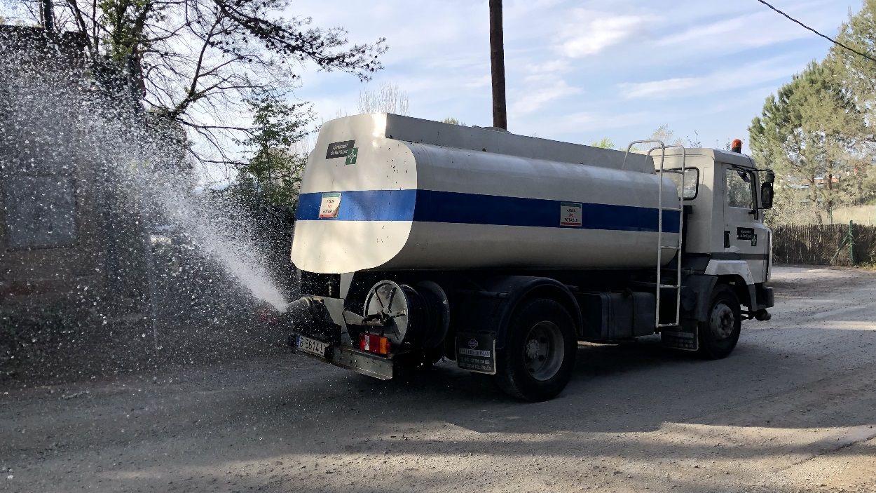 Queixa per l'estat del camí del Crist Treballador