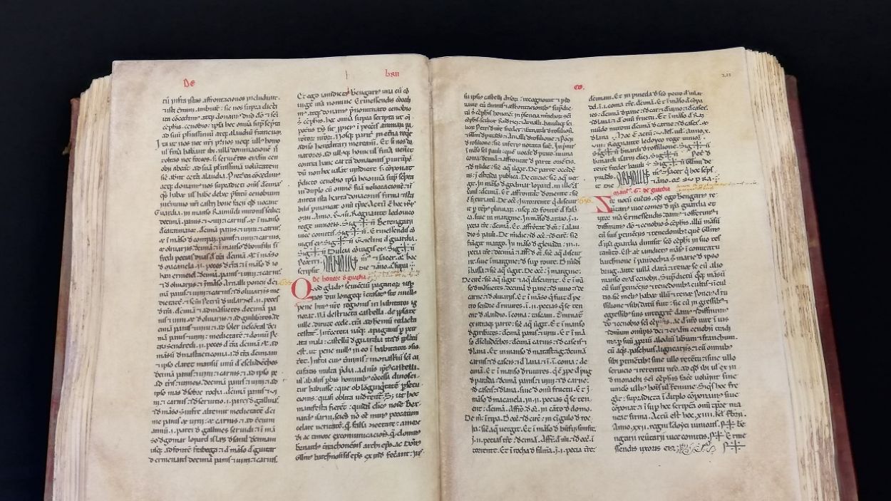 'Tots som monestir' mostra algunes 'coincidències insòlites' al Museu de Sant Cugat