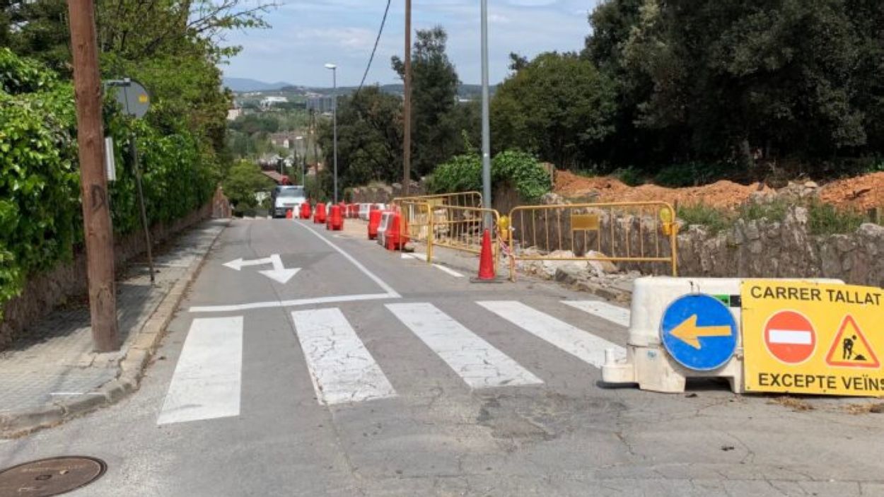 En marxa les obres d'ampliació del passeig del Nard de Valldoreix