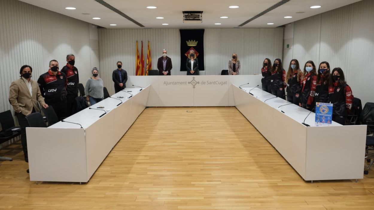 Sant Cugat celebra l'ascens a SuperLliga 2 del segon equip del DSV-Club Voleibol