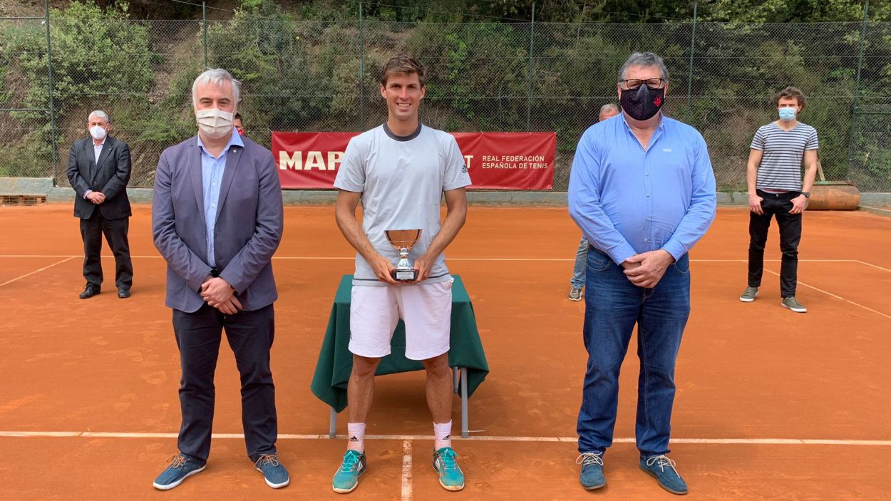 Álvaro López guanya el 15è Trofeu Vila de Valldoreix ITF de tennis