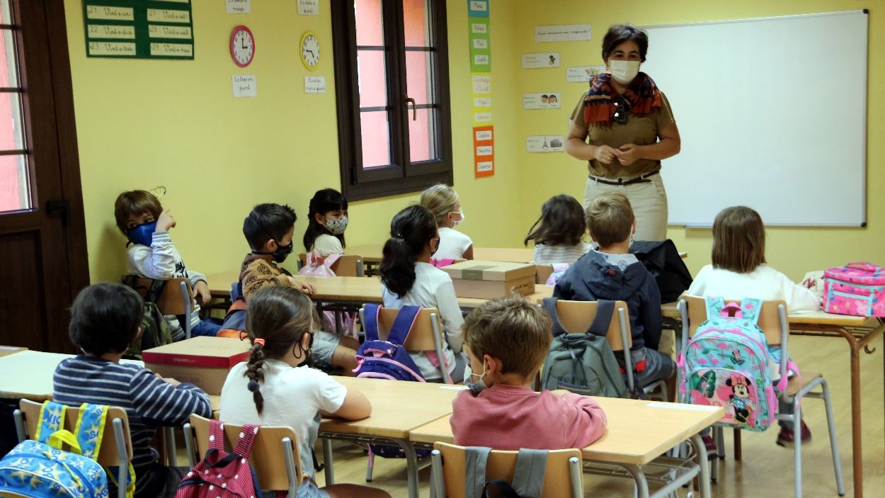 Cauen els grups confinats de les escoles de Sant Cugat fins a xifres insòlites