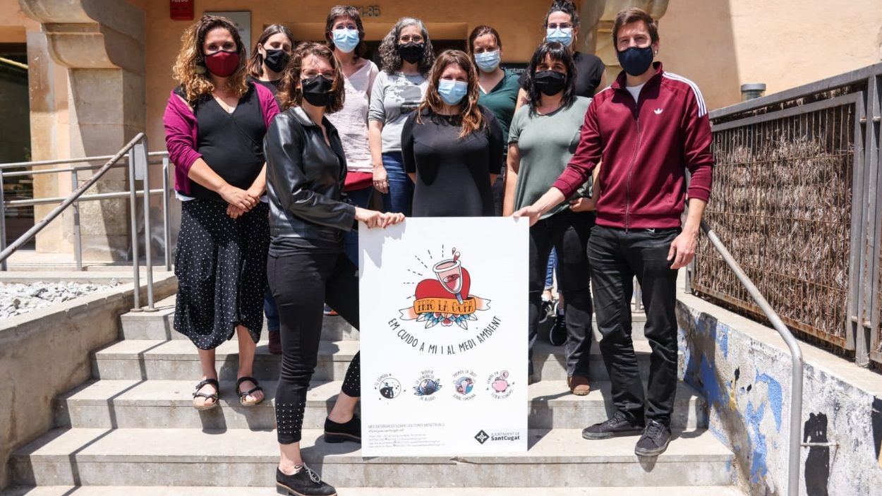Sant Cugat regalarà 500 copes menstruals a les joves per trencar amb el tabú de la regla