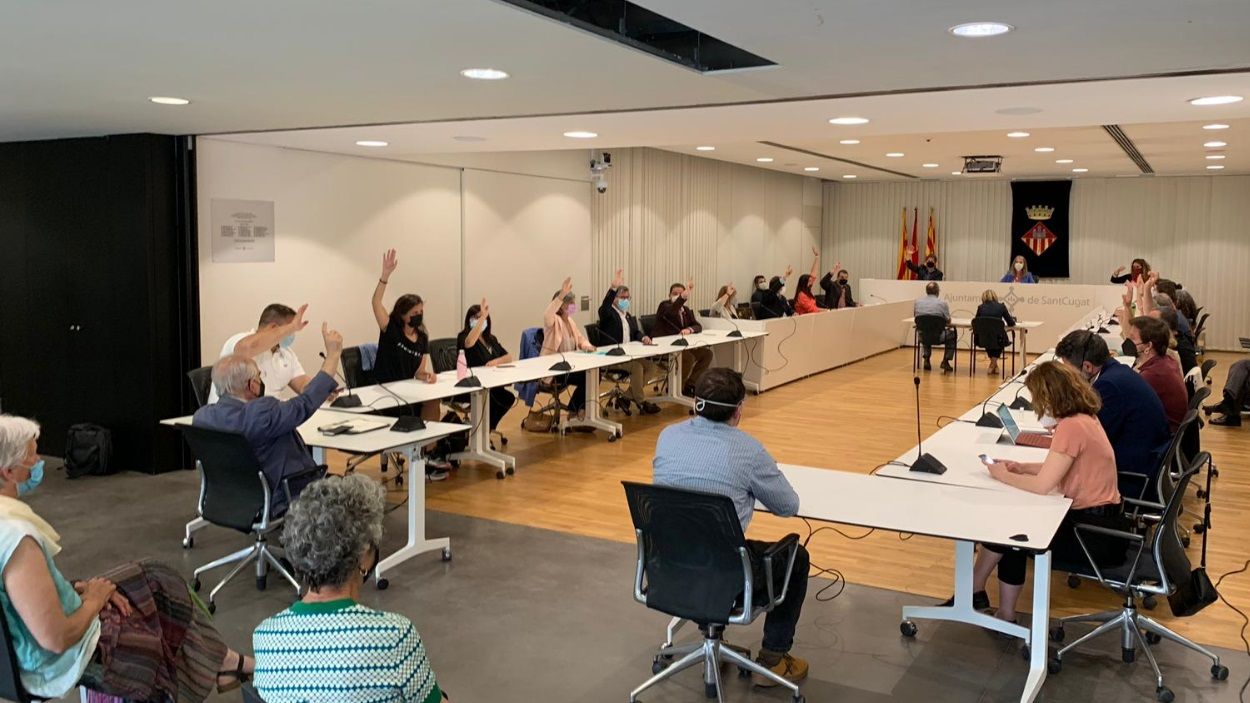 Gairebé un milió d'euros en reconeixements de crèdit per contractacions irregulars, al ple de setembre